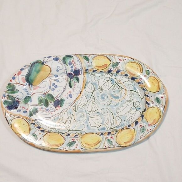 Beautiful Lemon and Leaf Serving Pottery Tray - Picture 1 of 8